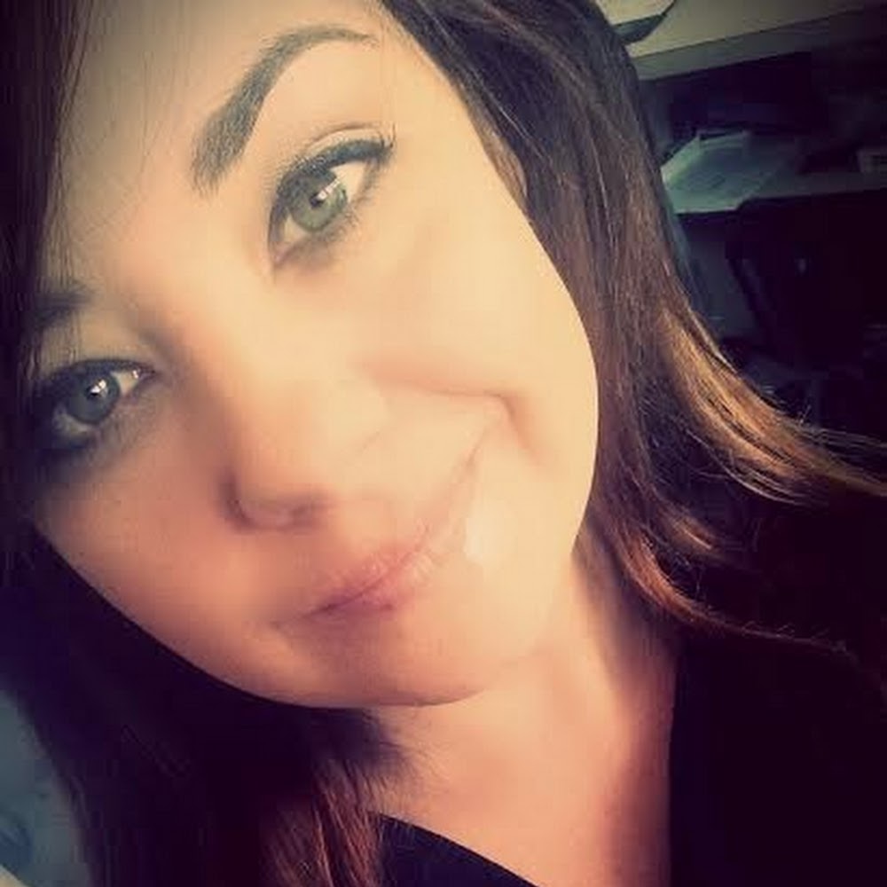 Meet your Posher, Suzanne